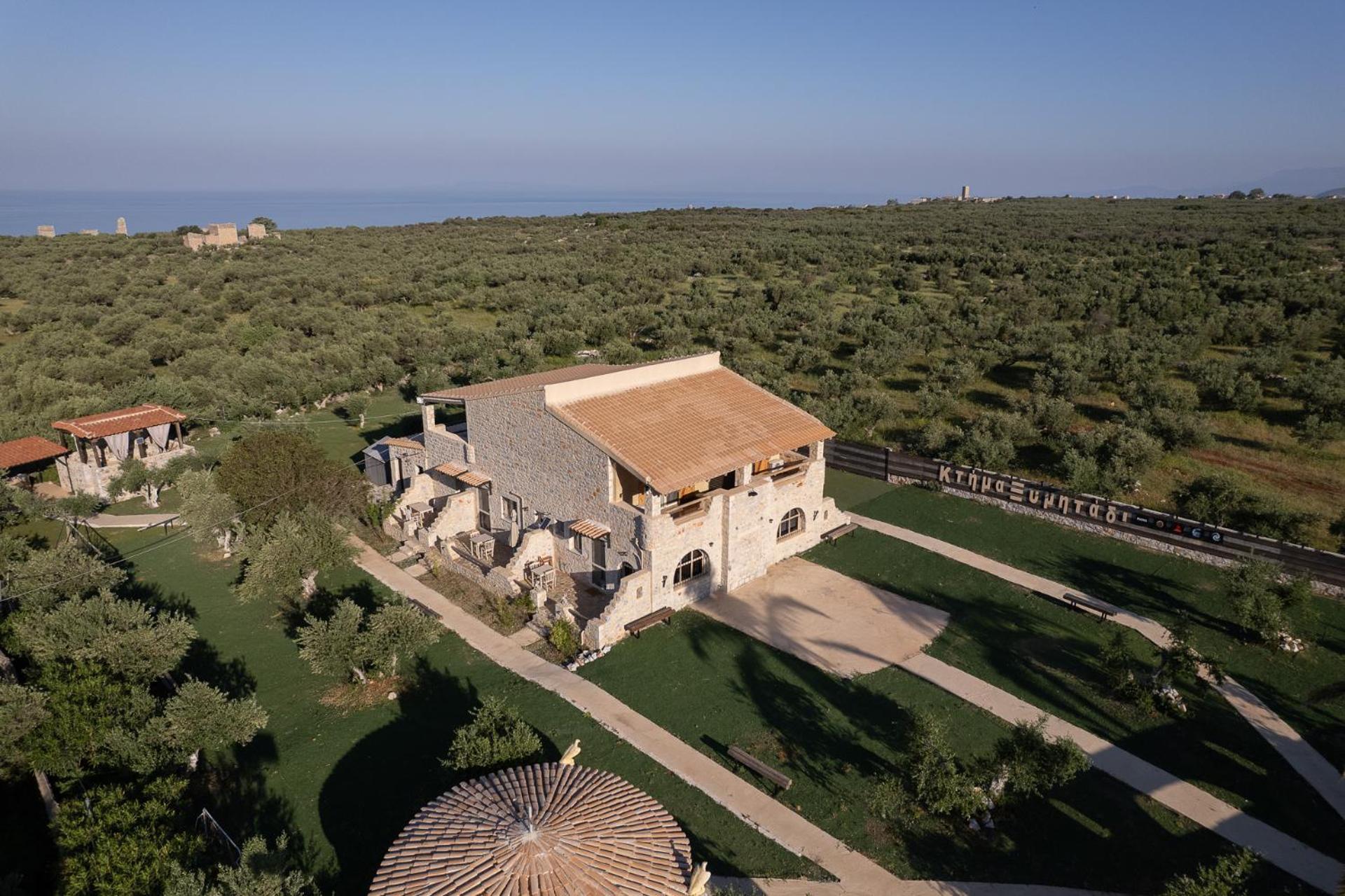 Ximitadi Estate Pyrgos Dirou